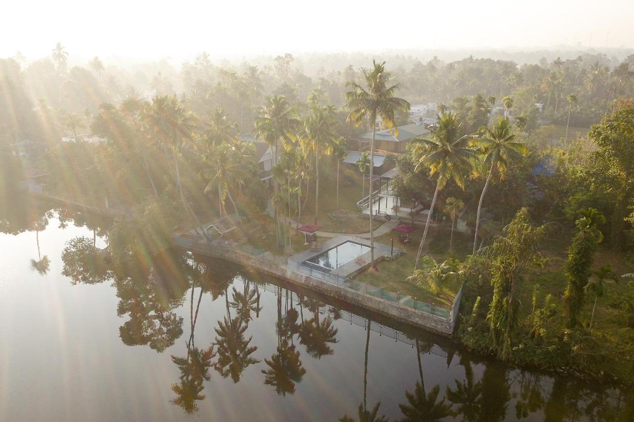 Lhasa Ayurveda And Wellness Resort - A Blusalzz Collection, Kochi, Kerala Exterior photo